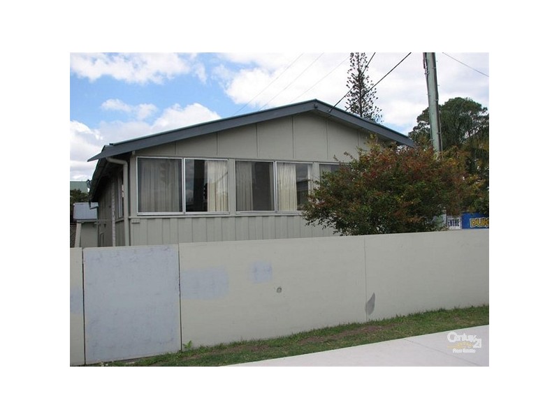 233 Bradman Avenue, Maroochydore QLD 4558