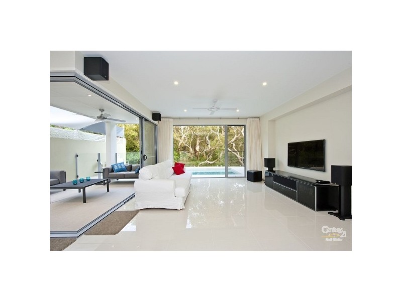 13 Wave Crescent, Mount Coolum QLD 4573