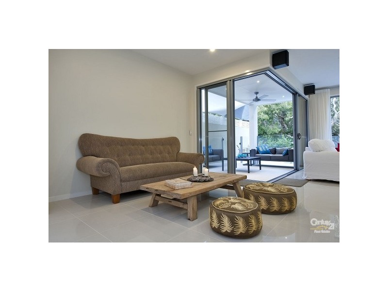 13 Wave Crescent, Mount Coolum QLD 4573