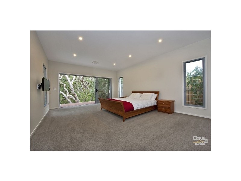13 Wave Crescent, Mount Coolum QLD 4573