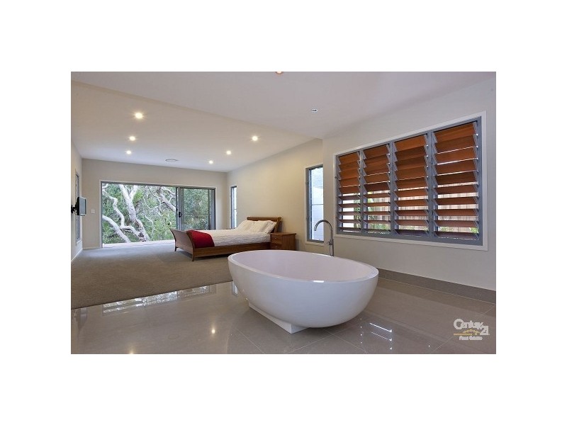 13 Wave Crescent, Mount Coolum QLD 4573