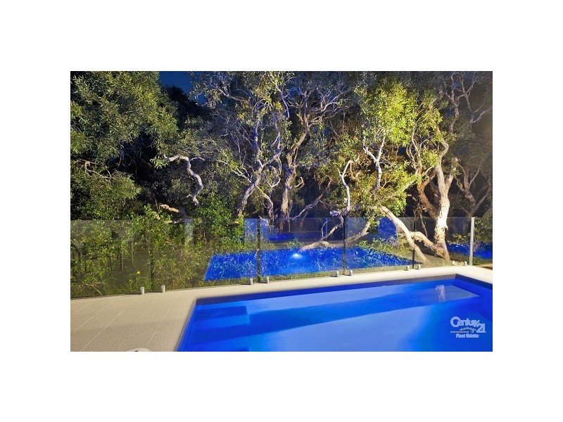 13 Wave Crescent, Mount Coolum QLD 4573