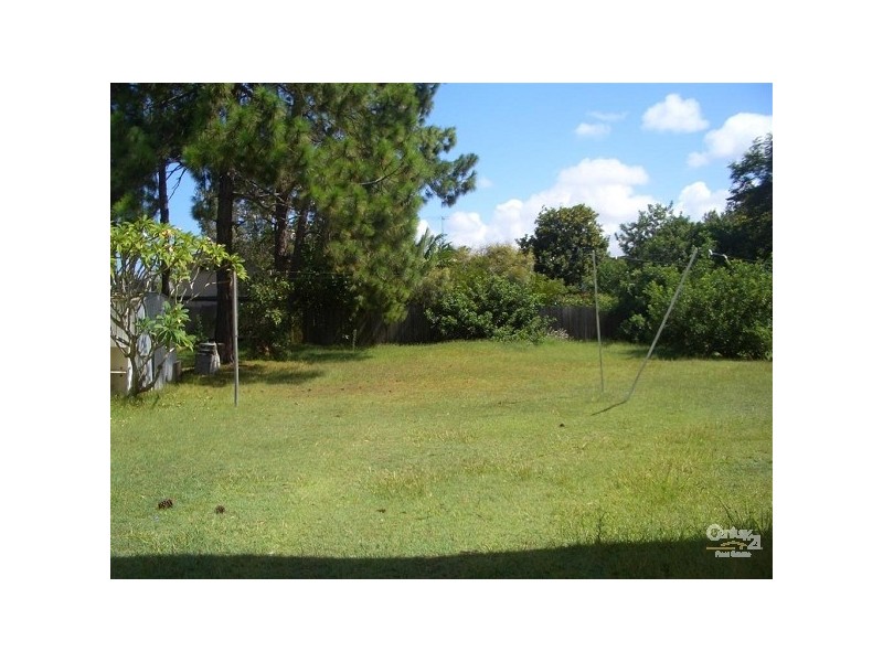 79 Beach Parade, Cotton Tree QLD 4558