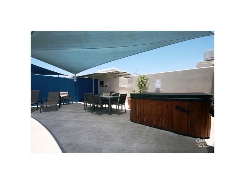 18/2 Picnic Point Esplanade, Maroochydore QLD 4558