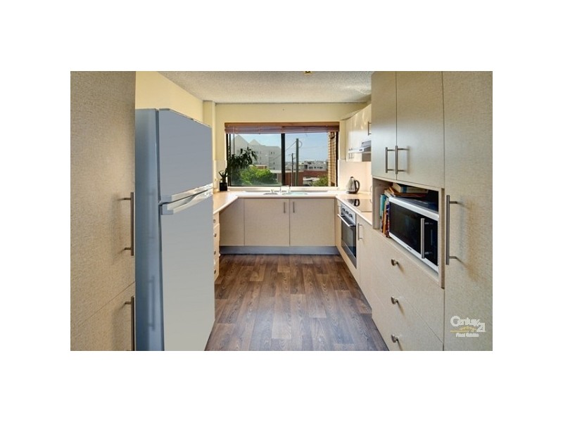 8/10 Buderim Avenue, Alexandra Headland QLD 4572