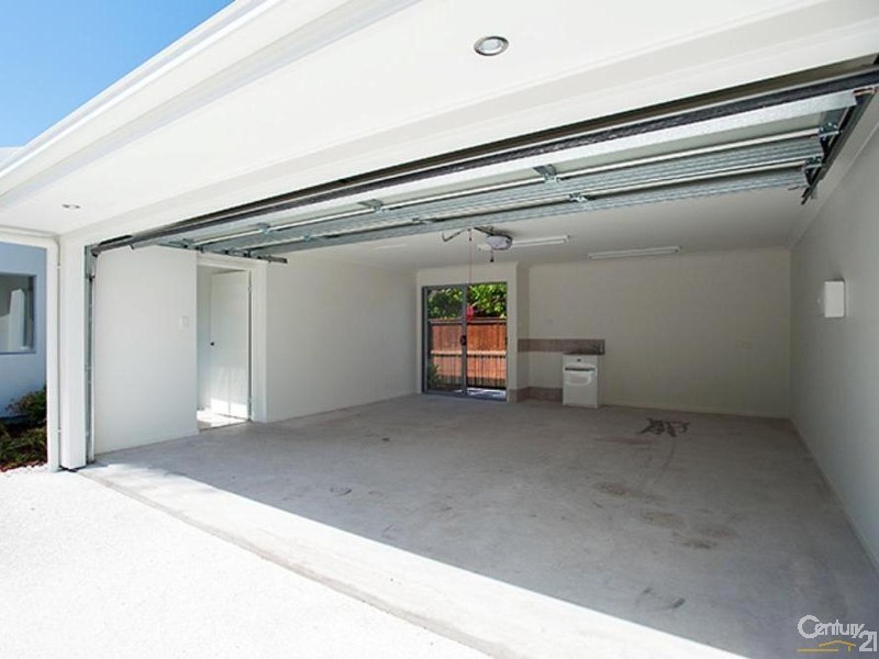 1- 2/58 Wrigley Street, Maroochydore QLD 4558