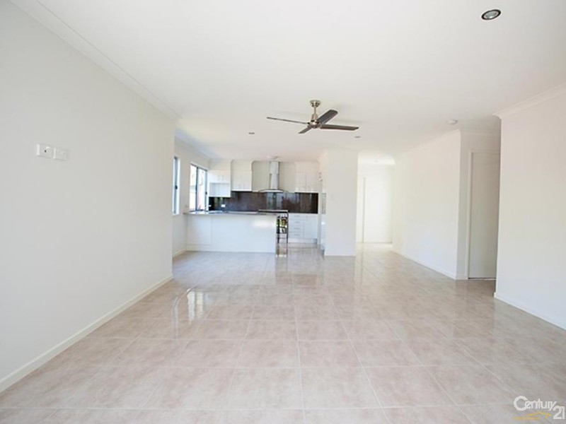 1- 2/58 Wrigley Street, Maroochydore QLD 4558