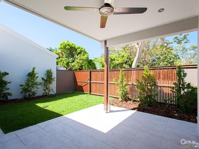 1- 2/58 Wrigley Street, Maroochydore QLD 4558