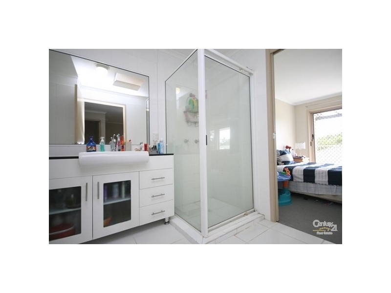 2/18 Arwen Street, Maroochydore QLD 4558