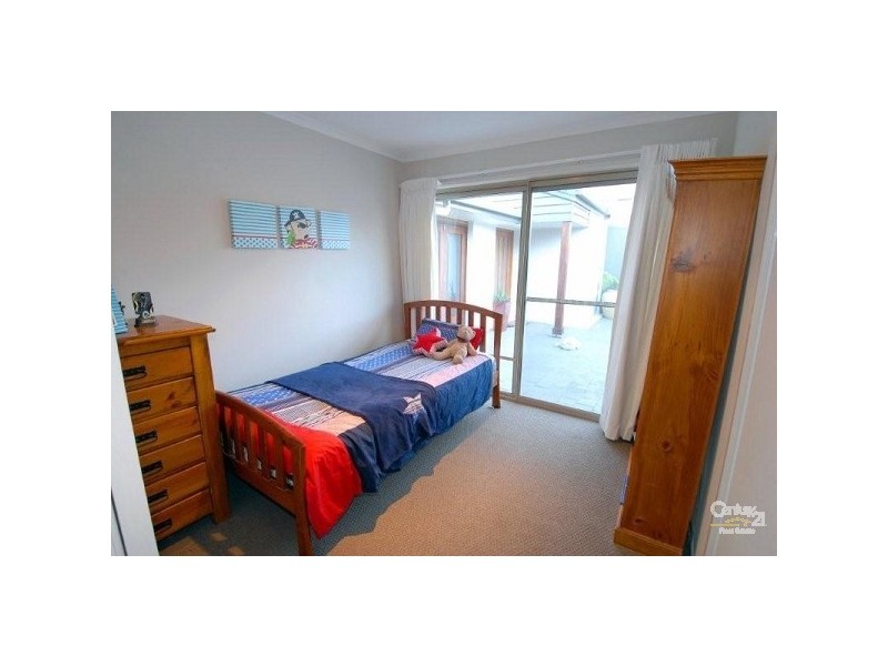 61 Buna Street, Maroochydore QLD 4558