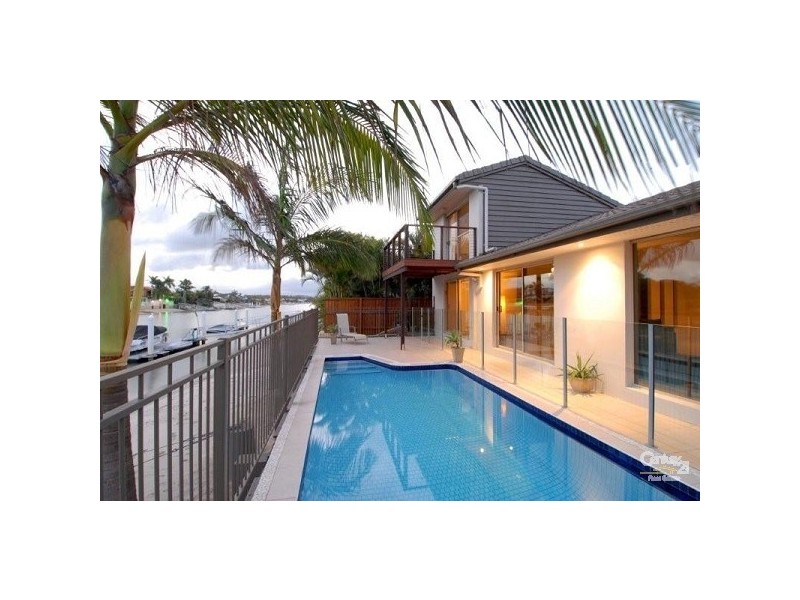 61 Buna Street, Maroochydore QLD 4558