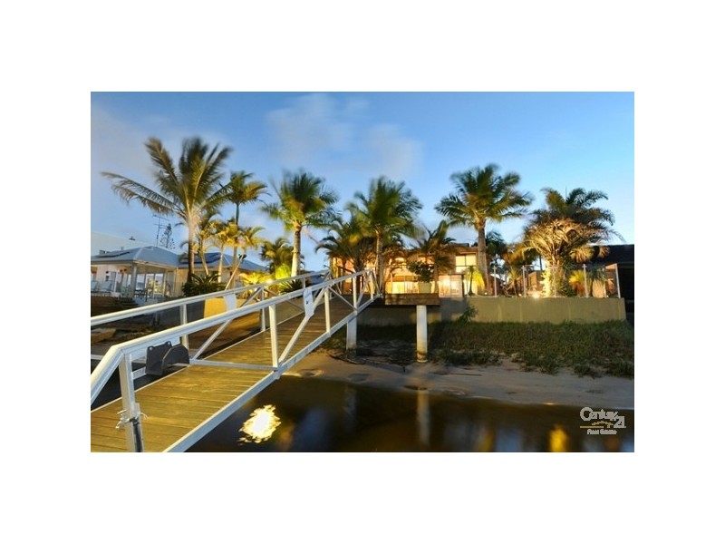 32 Tepequar Drive, Maroochydore QLD 4558