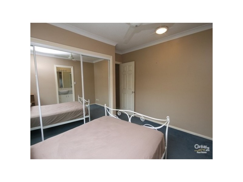 153 Bradman Avenue, Maroochydore QLD 4558