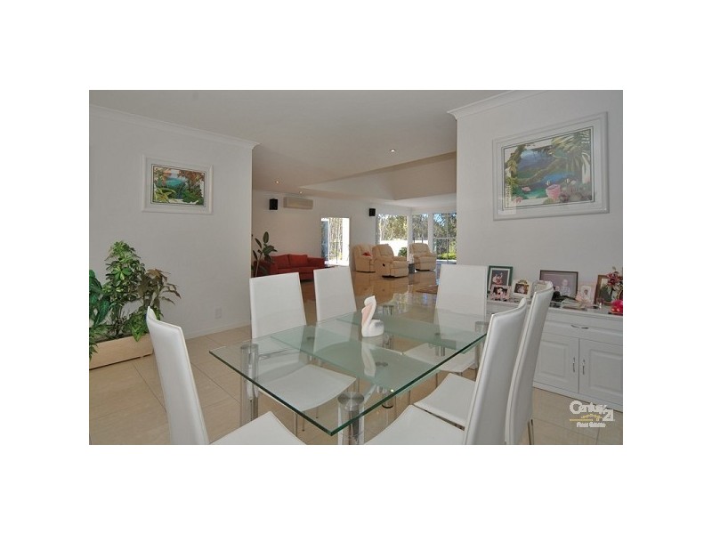 31 Hetherington Drive, Twin Waters QLD 4564