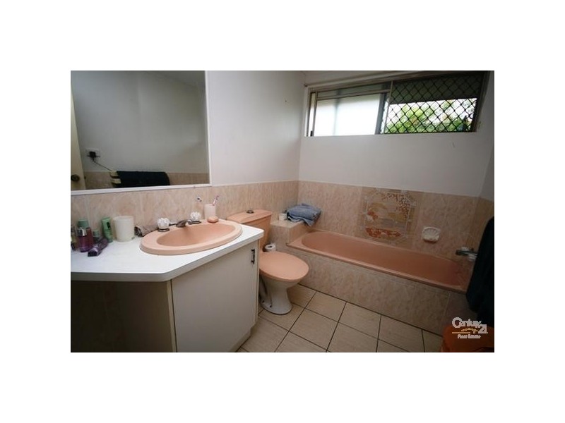 27 Okinja Road, Alexandra Headland QLD 4572