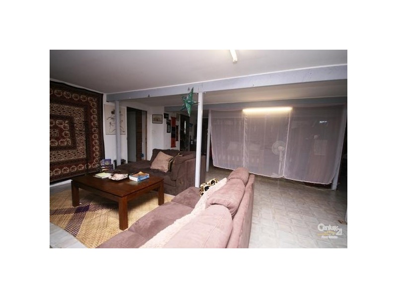 27 Okinja Road, Alexandra Headland QLD 4572