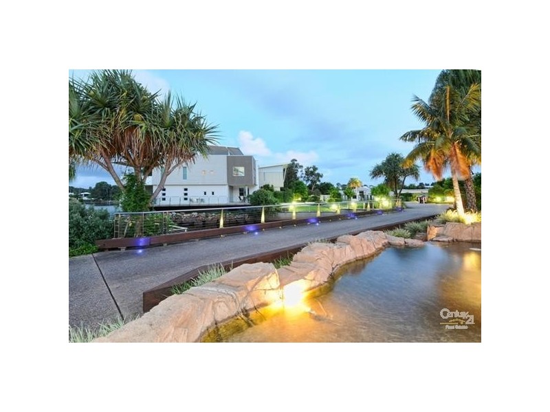 16/20 Anchorage Circuit, Twin Waters QLD 4564