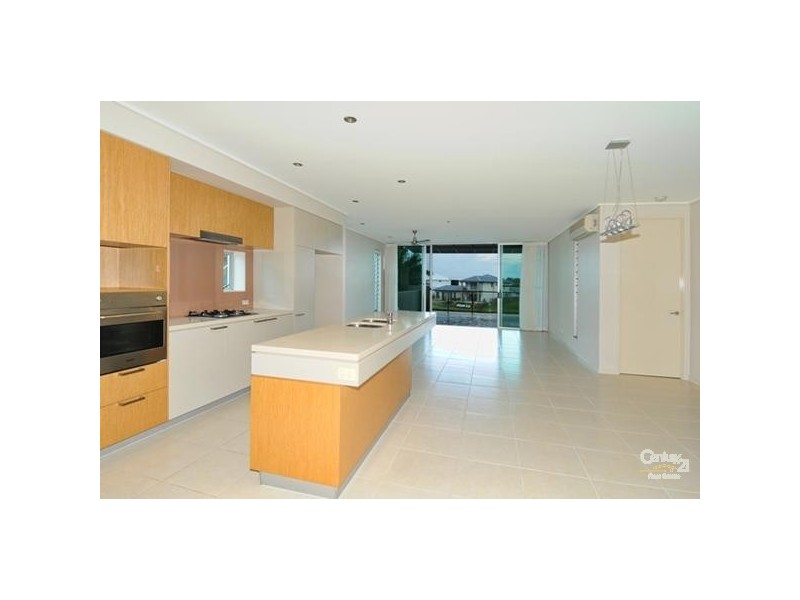 16/20 Anchorage Circuit, Twin Waters QLD 4564