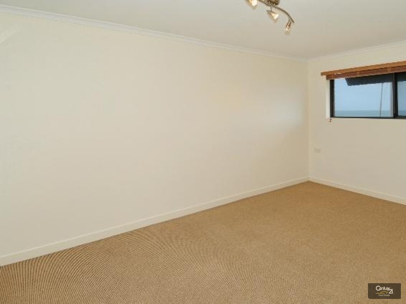 4/254 Alexandra Parade, Alexandra Headland QLD 4572