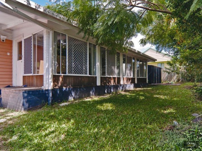 5 Ridge Road, Maroochydore QLD 4558