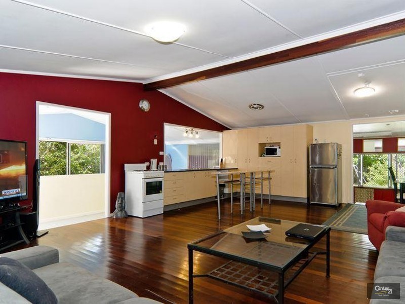 5 Ridge Road, Maroochydore QLD 4558