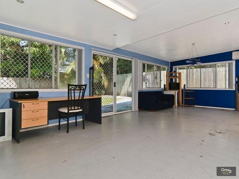 5 Ridge Road, Maroochydore QLD 4558