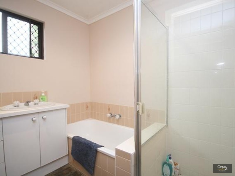 119 Amarina Avenue, Mooloolaba QLD 4557