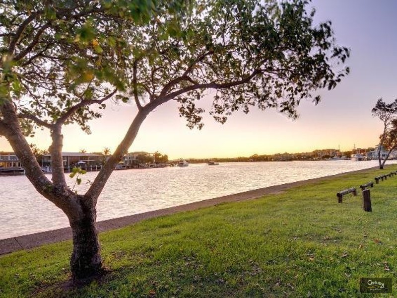 10/70-74 Parkyn Parade, Mooloolaba QLD 4557