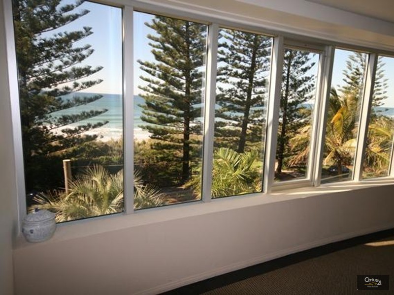 2/8 Pacific Blvd, Buddina QLD 4575