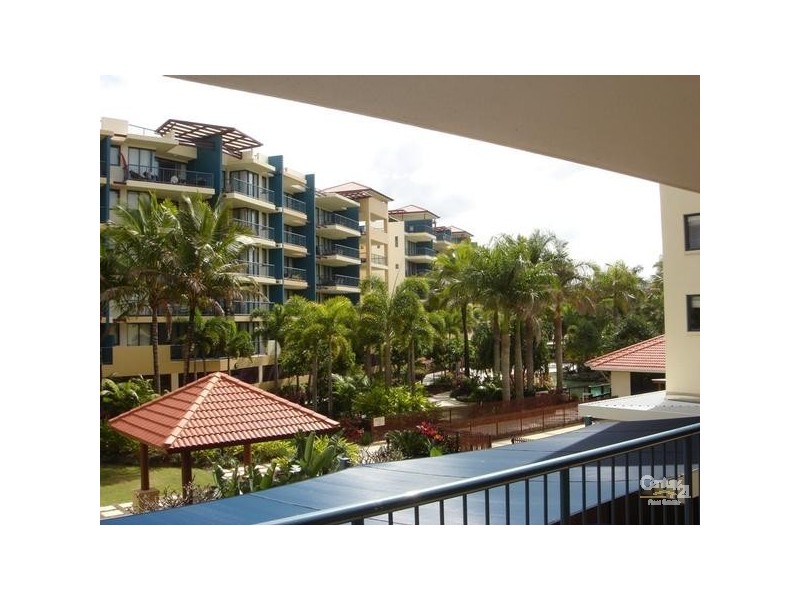 102 Alexandra Parade, Alexandra Headland QLD 4572