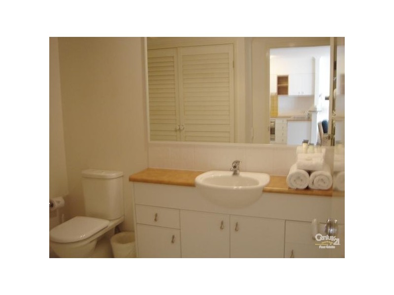 102 Alexandra Parade, Alexandra Headland QLD 4572