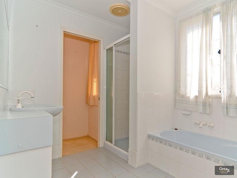 15 Baden Powell Street, Maroochydore QLD 4558