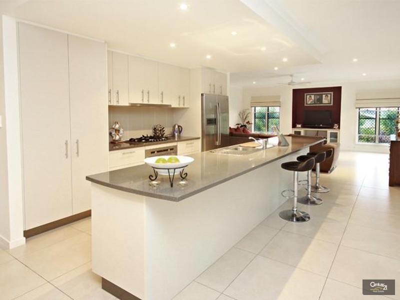 13 Gallows Place, Palmwoods QLD 4555