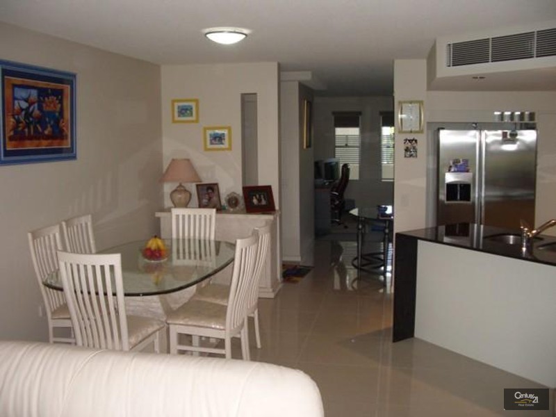 11/39 Kingsford Smith Parade, Maroochydore QLD 4558