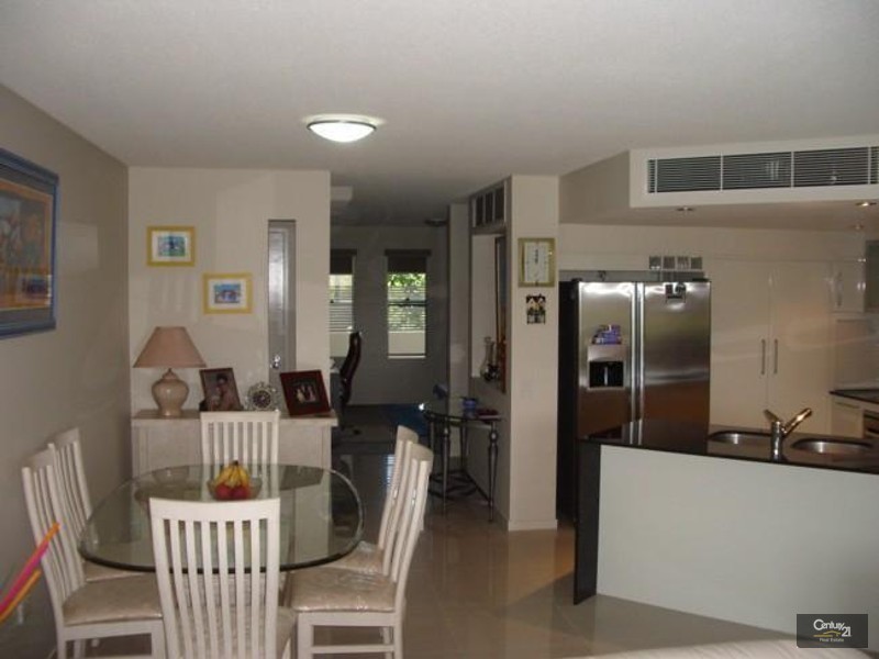 11/39 Kingsford Smith Parade, Maroochydore QLD 4558