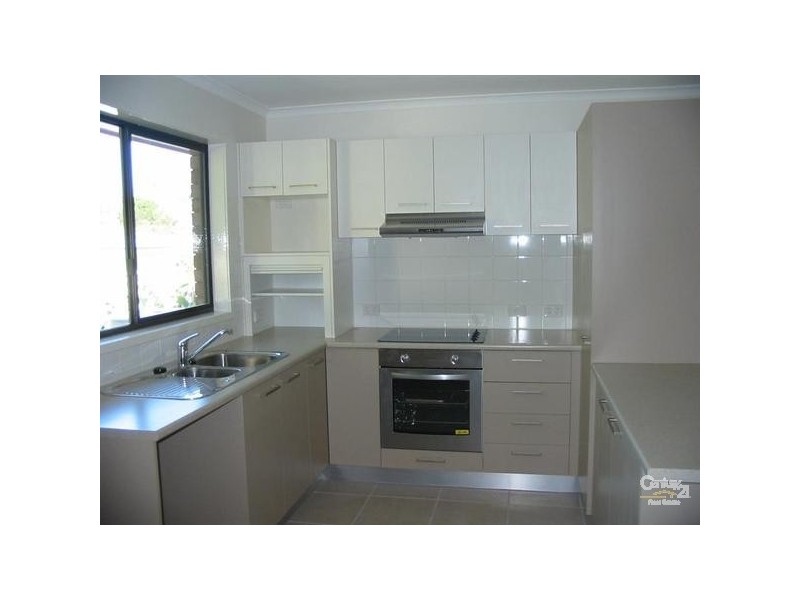 2/2 Boongala tce, Maroochydore QLD 4558