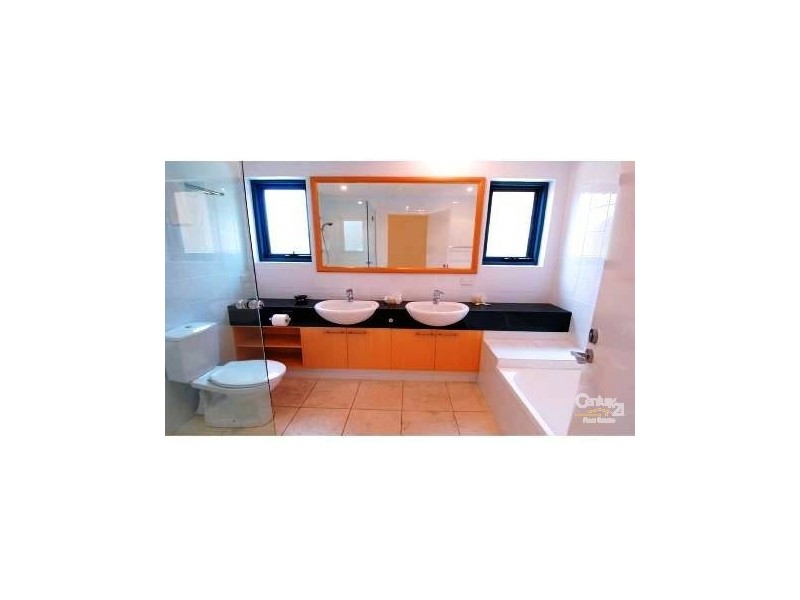 210 Alexandra Parade, Alexandra Headland QLD 4572