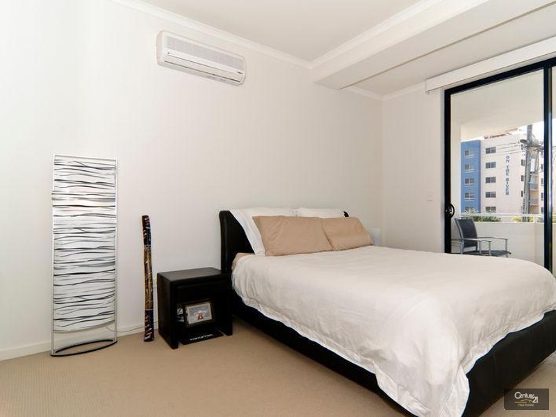 6/71-73 Duporth Avenue, Maroochydore QLD 4558