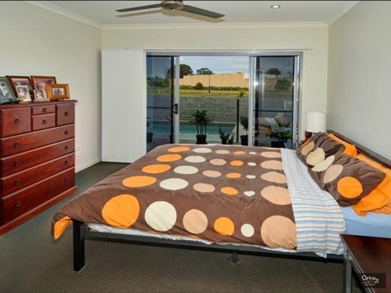 6 Pepper Tree Circuit off Trinder Avenue, Maroochydore QLD 4558