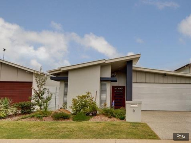 6 Pepper Tree Circuit off Trinder Avenue, Maroochydore QLD 4558