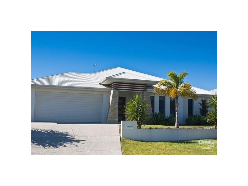 15 Myrtle Place, Mountain Creek QLD 4557