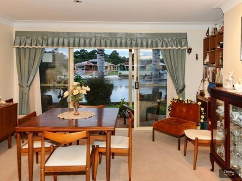 13 Chiswell Place, Maroochydore QLD 4558