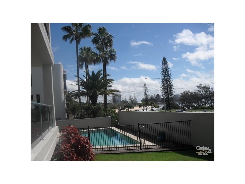 2/238 Alexandra Parade, Alexandra Headland QLD 4572