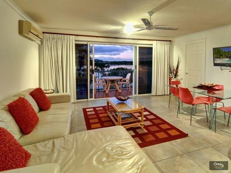 17/2 Picnic Point Esplanade, Maroochydore QLD 4558