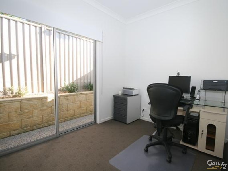 12/12 Turner Street, Maroochydore QLD 4558