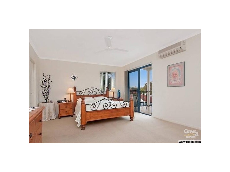 6/77 Memorial Avenue, Maroochydore QLD 4558