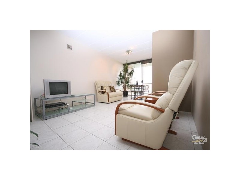 Alexandra Headland QLD 4572