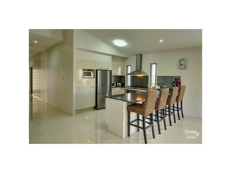 6 Pepper Tree Circuit, Maroochydore QLD 4558