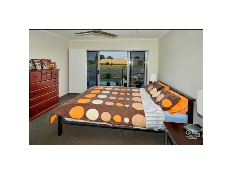6 Pepper Tree Circuit, Maroochydore QLD 4558