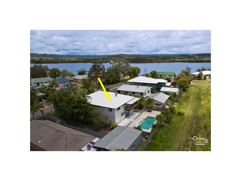 9 Godfreys Avenue, Maroochydore QLD 4558